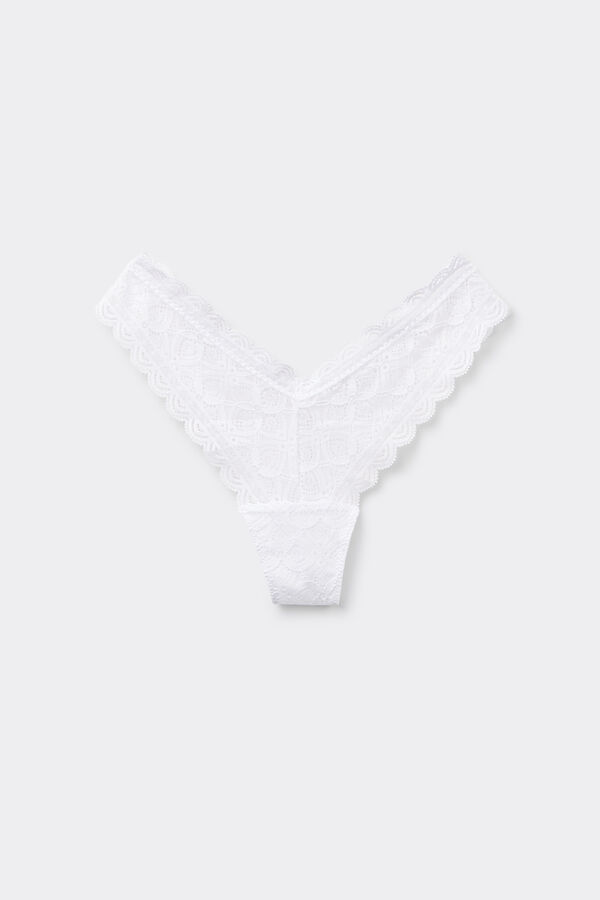 Tanga en dentelle style ann&eacute;es 80