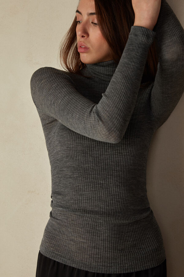 Long-sleeve High-Neck Tubular Top in Wool and Silk