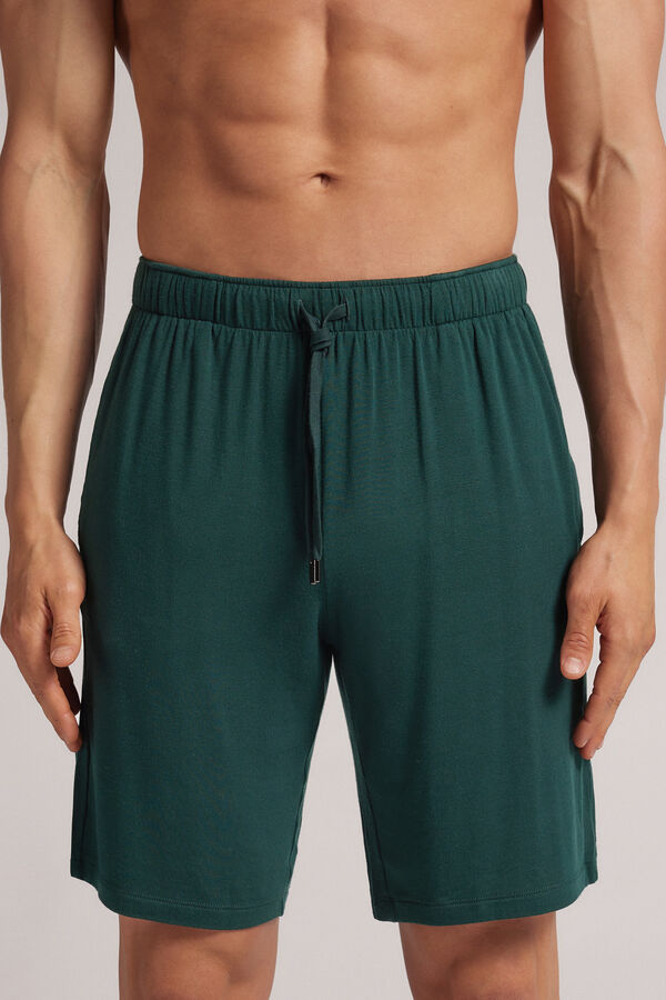 Shorts i siden och modal