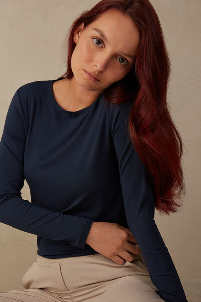 Long-Sleeved Round-Neck Micromodal Top