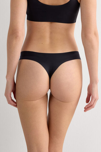 Side view of Intimissimi Bezešvé Brazilky z Mikrovlákna Ultra Light Žena Černá Velikost 5