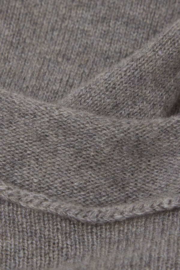 100% Cashmere Long-Sleeved Top
