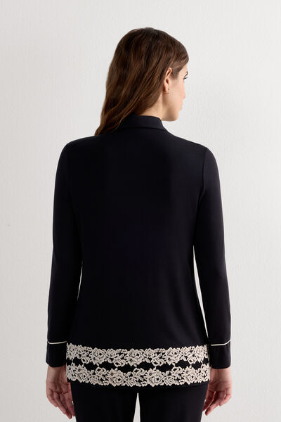 Pretty Flowers Button-Up Modal Top