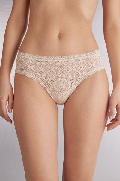 Panty im Brasil-Stil aus Spitze