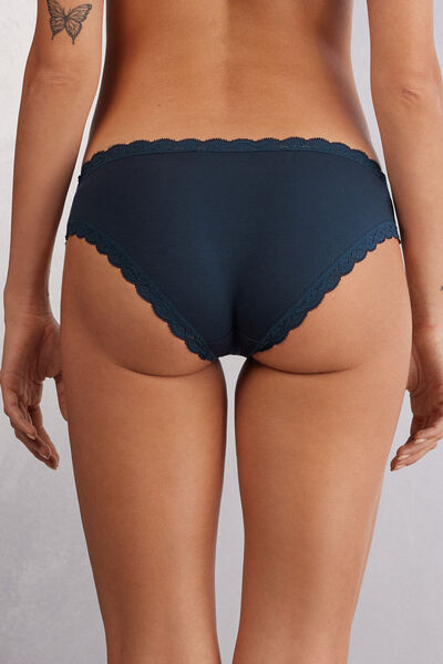 Slip aus Baumwolle und Spitze