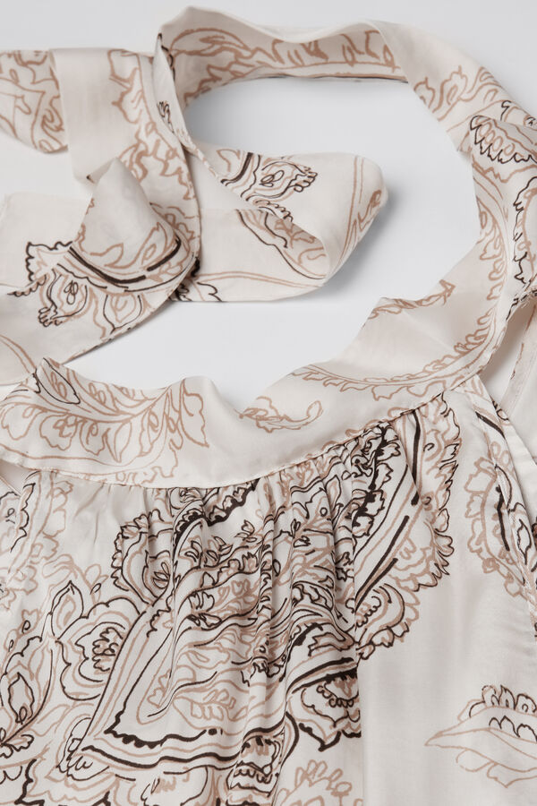 Get Notice Viscose Satin Halterneck Top