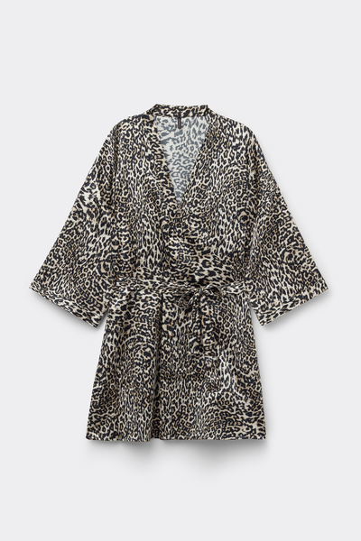 Jedwabne Kimono A Moment of Glamour