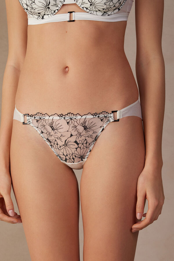 Intimissimi sale. Choose your favourite panties!