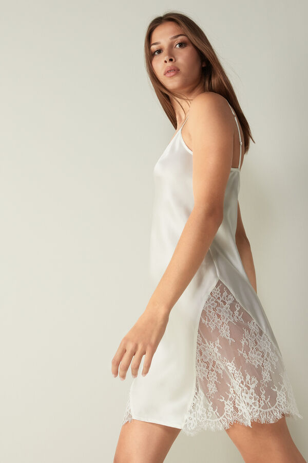 Camisón de Seda Slip Into Elegance