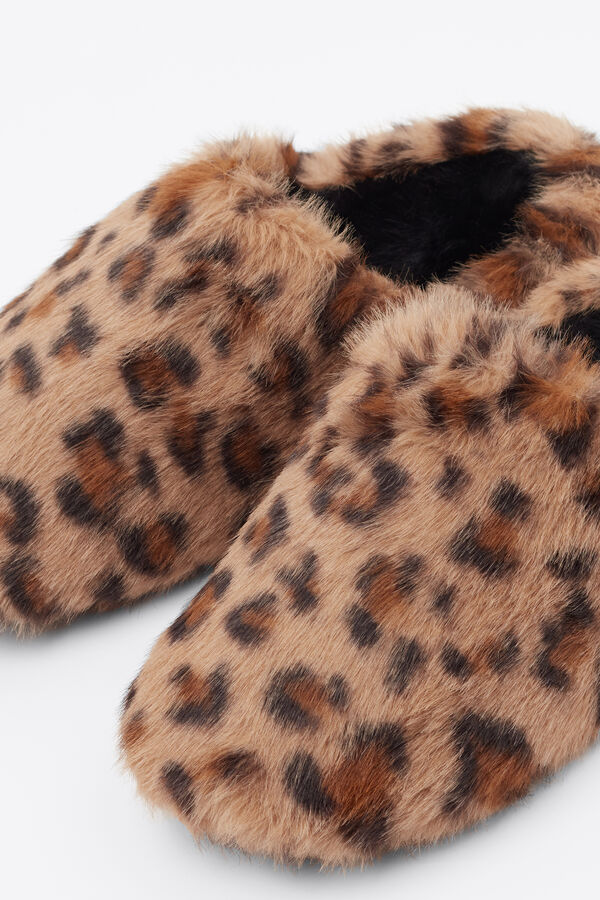 Pantuflas Efecto Peluche con Estampado Animal