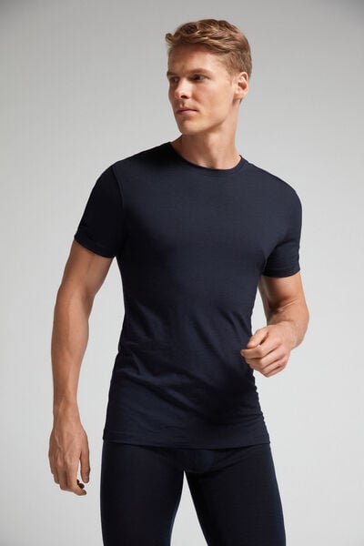 Short-Sleeve T-Shirt in Stretch Merino Wool