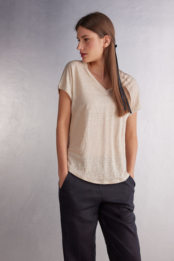 Short-Sleeved Linen Top with V Neck