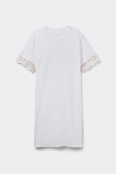 Sophisticated Allure Short-Sleeved Nightdress