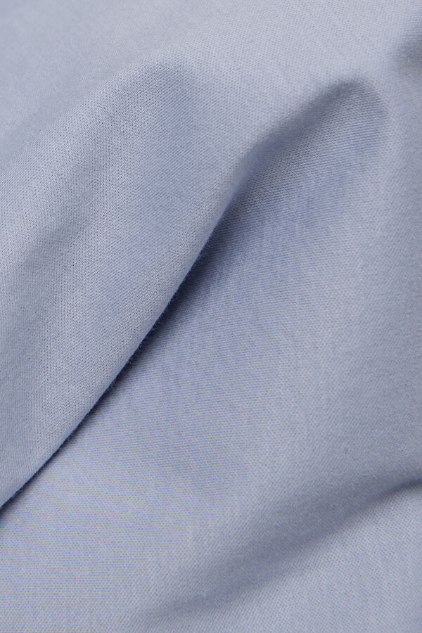 Kurzarmshirt mit V-Ausschnitt aus Elevated Cotton