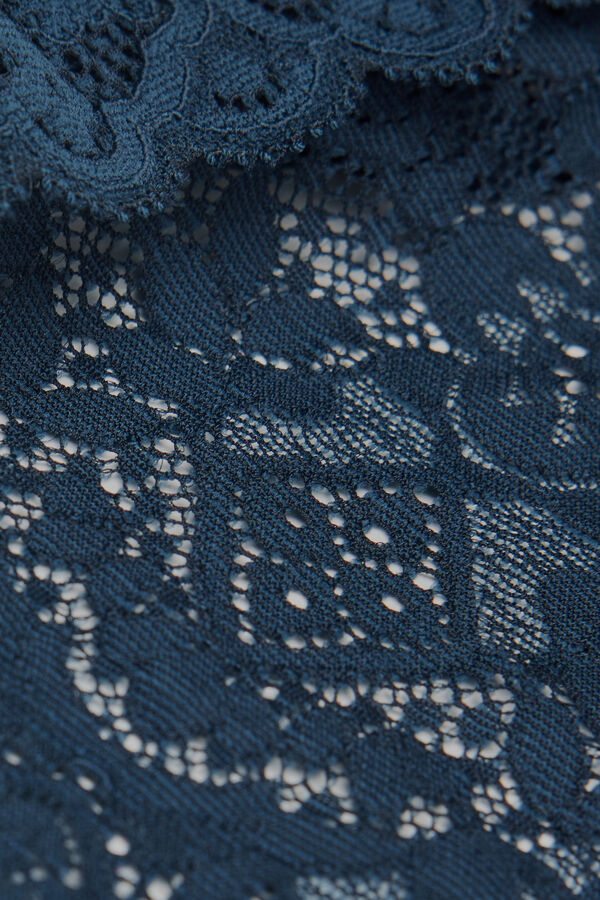 Low-Rise Lace Knickers