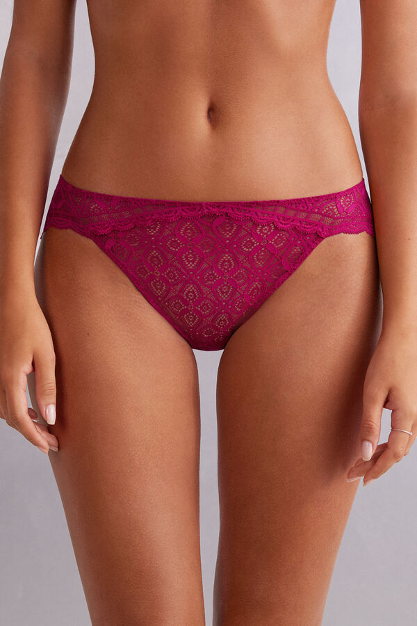 Low-Rise Lace Briefs