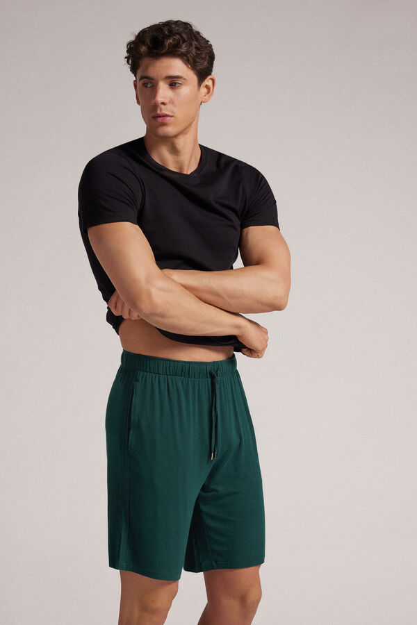 Shorts i siden och modal