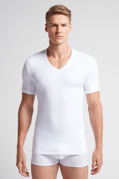 Camiseta de Algodón Supima® Elástico con Cuello de Pico