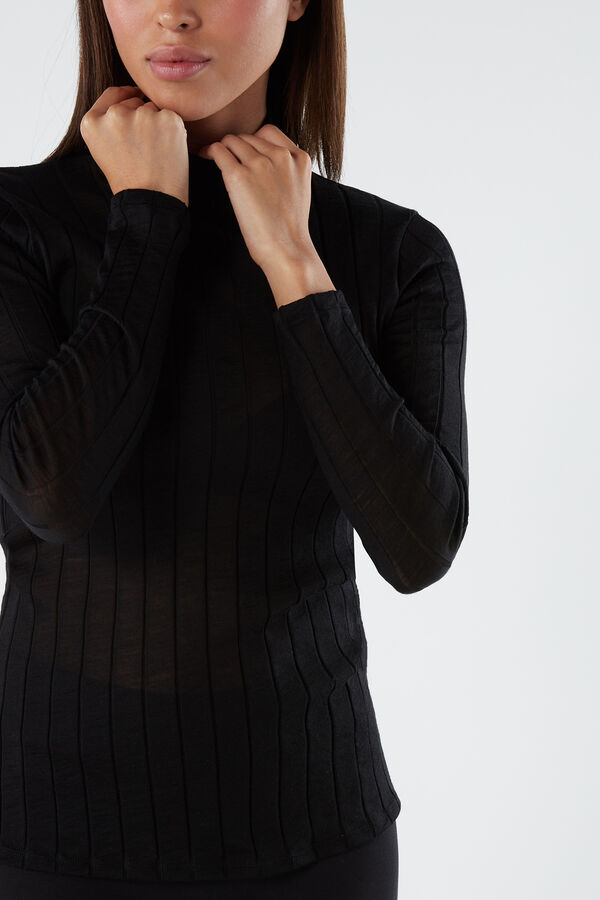 Long-sleeved Wool And Silk Turtleneck