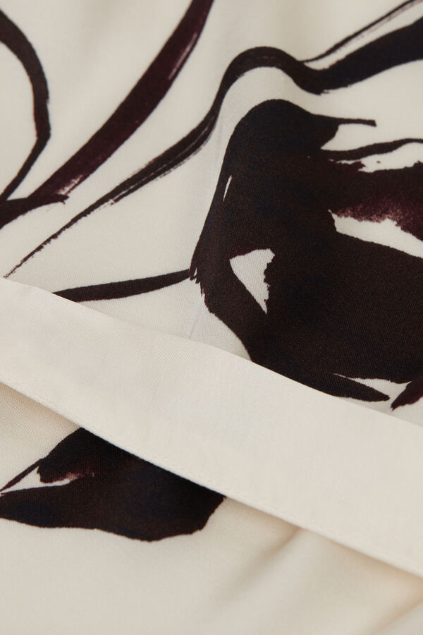 Sleepless Nights Viscose Satin Kimono