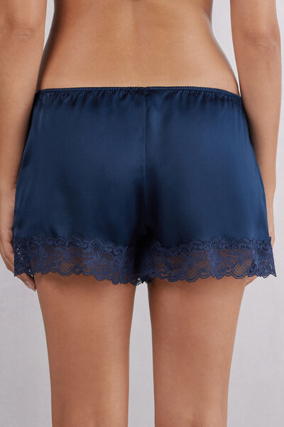 Short en soie et dentelle