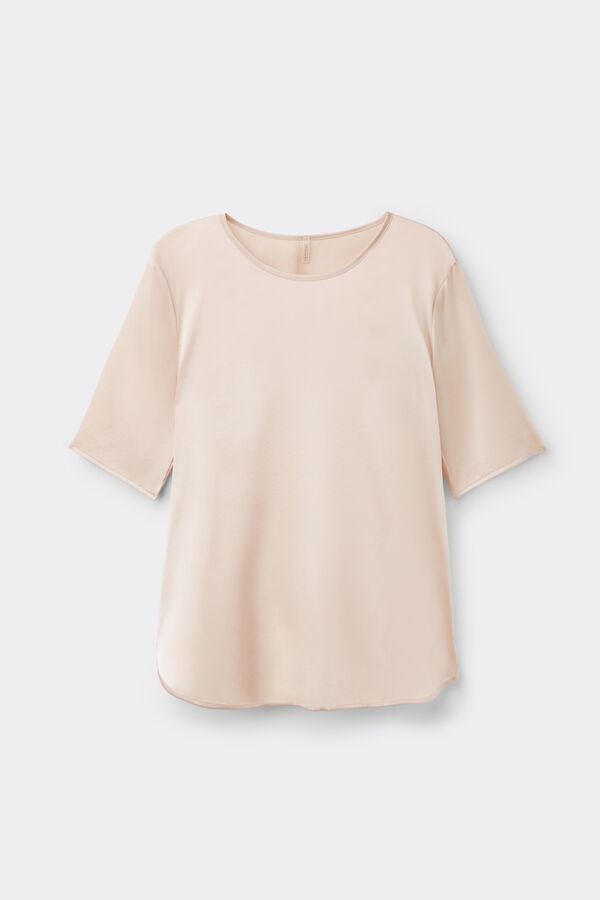 Kurz&auml;rmeliges Rundhalsshirt aus Seidensatin