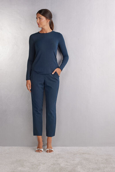 Long-Sleeved Round-Neck Micromodal Top