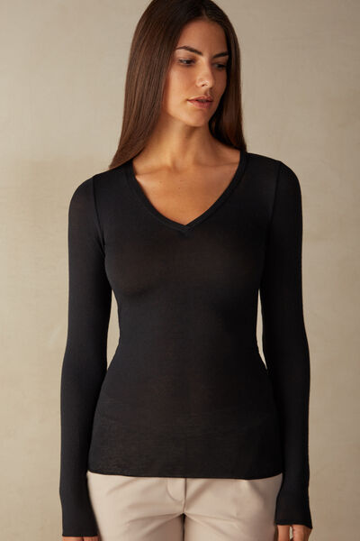 Ultralight Modal with Cashmere V-Neck Top