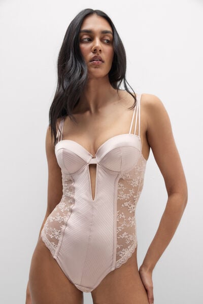 Body The Art of Lingerie