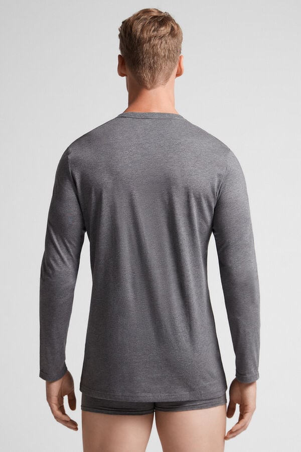 Long-Sleeved 100% Superior Cotton Top