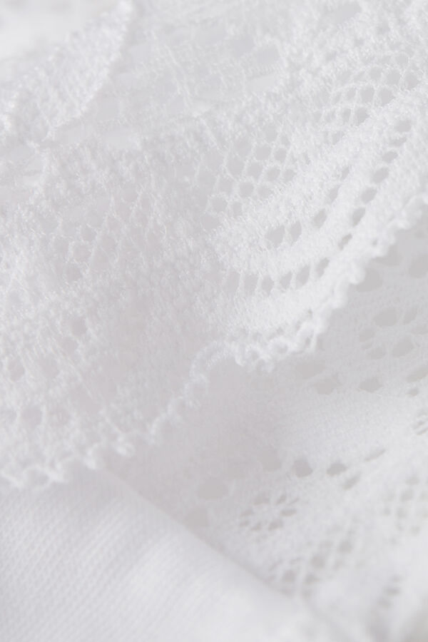 Tanga en dentelle style ann&eacute;es 80