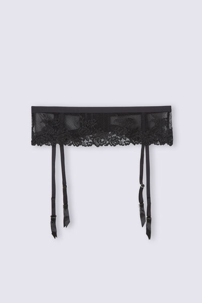 Pretty Flowers Garter Belt