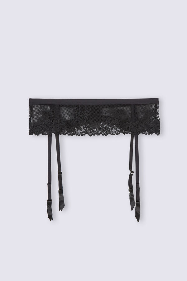 Women’s Garters & Garter Belts in Lace & Satin Intimissimi