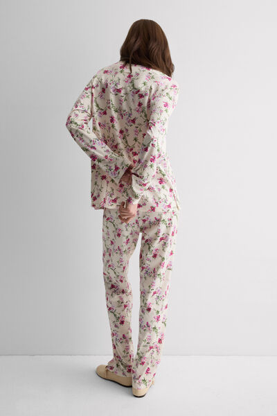Long Superior Cotton Pyjamas with Pretty Flowers Print