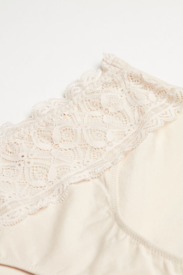 High-Rise Briefs in Lace and Cotton