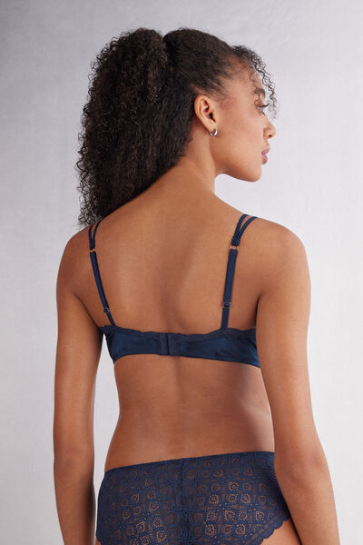 Tiziana Wireless Plunge Triangle Bra in Silk and Lace