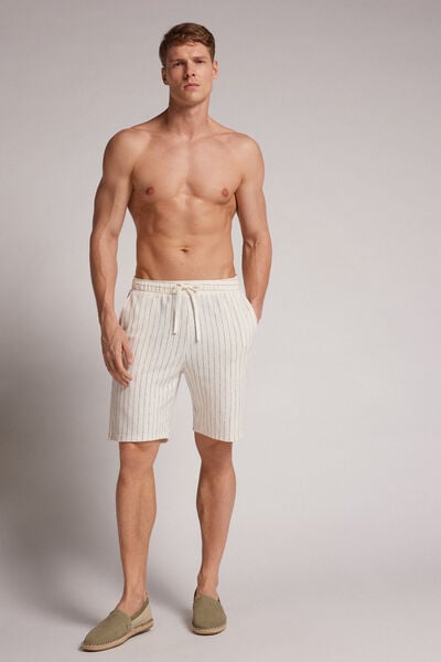 Fleece Shorts with Vertical Stripes.