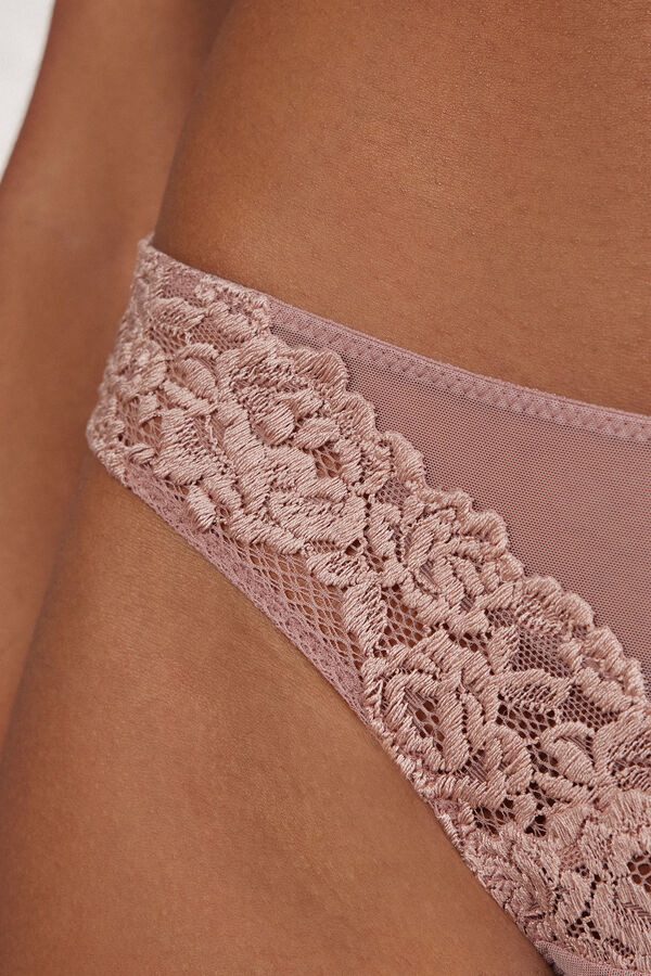 Tanga femme en dentelle florale