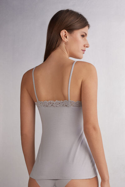Pretty Flowers Modal Top