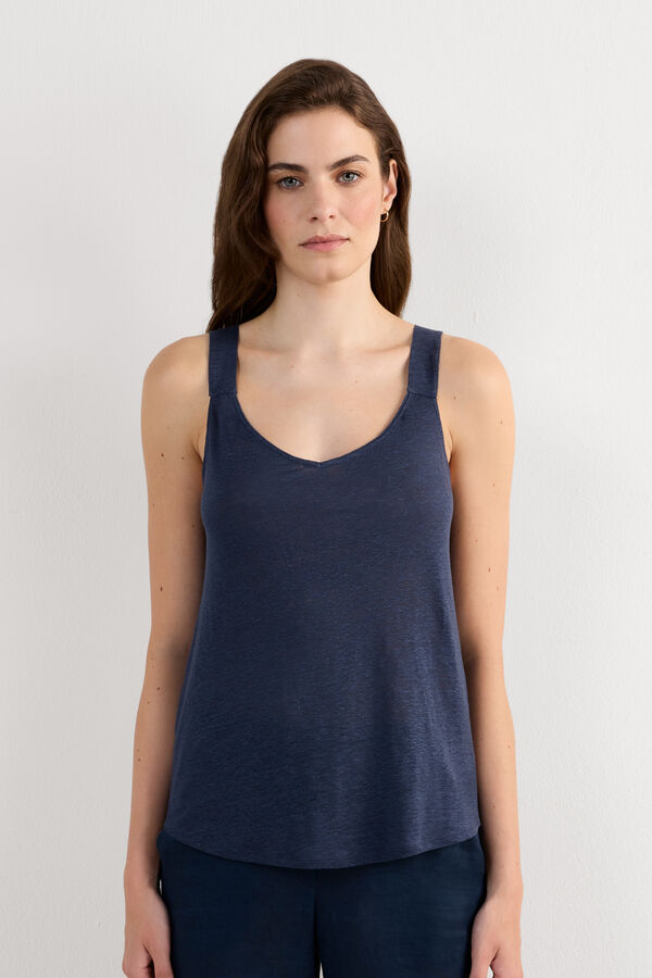 The Pure Linen Camisole in Linen