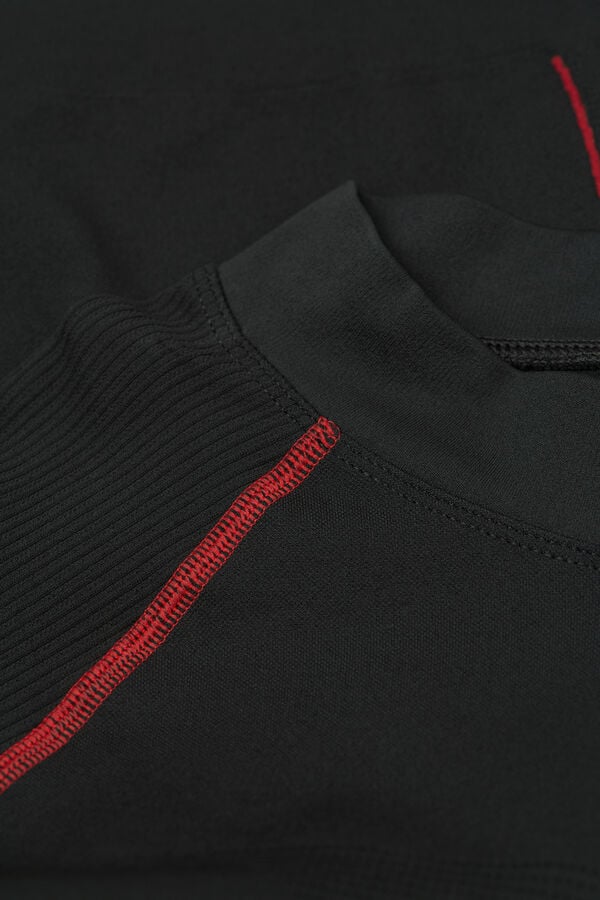 Long-Sleeved Technical Sports Top