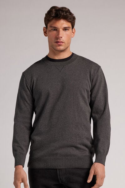 Long-Sleeved Round-Neck Jersey Top
