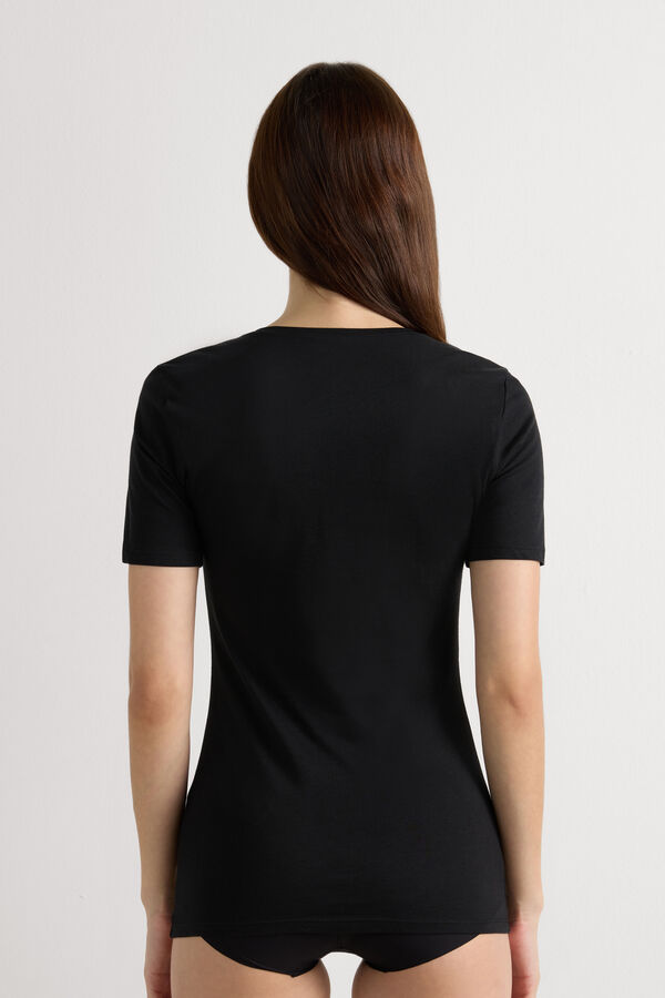 Short-Sleeved V-Neck Ultrafresh Cotton Top