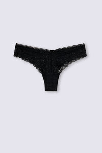 Tanga en dentelle style années 80