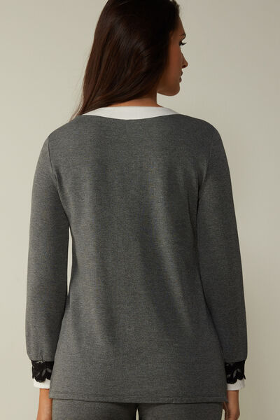 Pretty Iconic V-neck Top in Plush Modal with Wool
