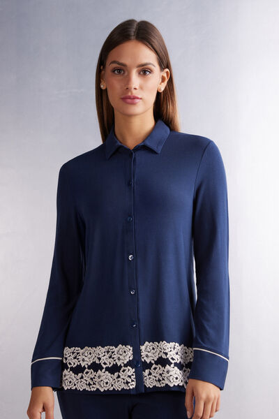 Pretty Flowers Button-Up Modal Top