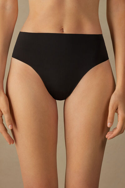 High-Waisted Thong in Seamless Ultralight Microfibre