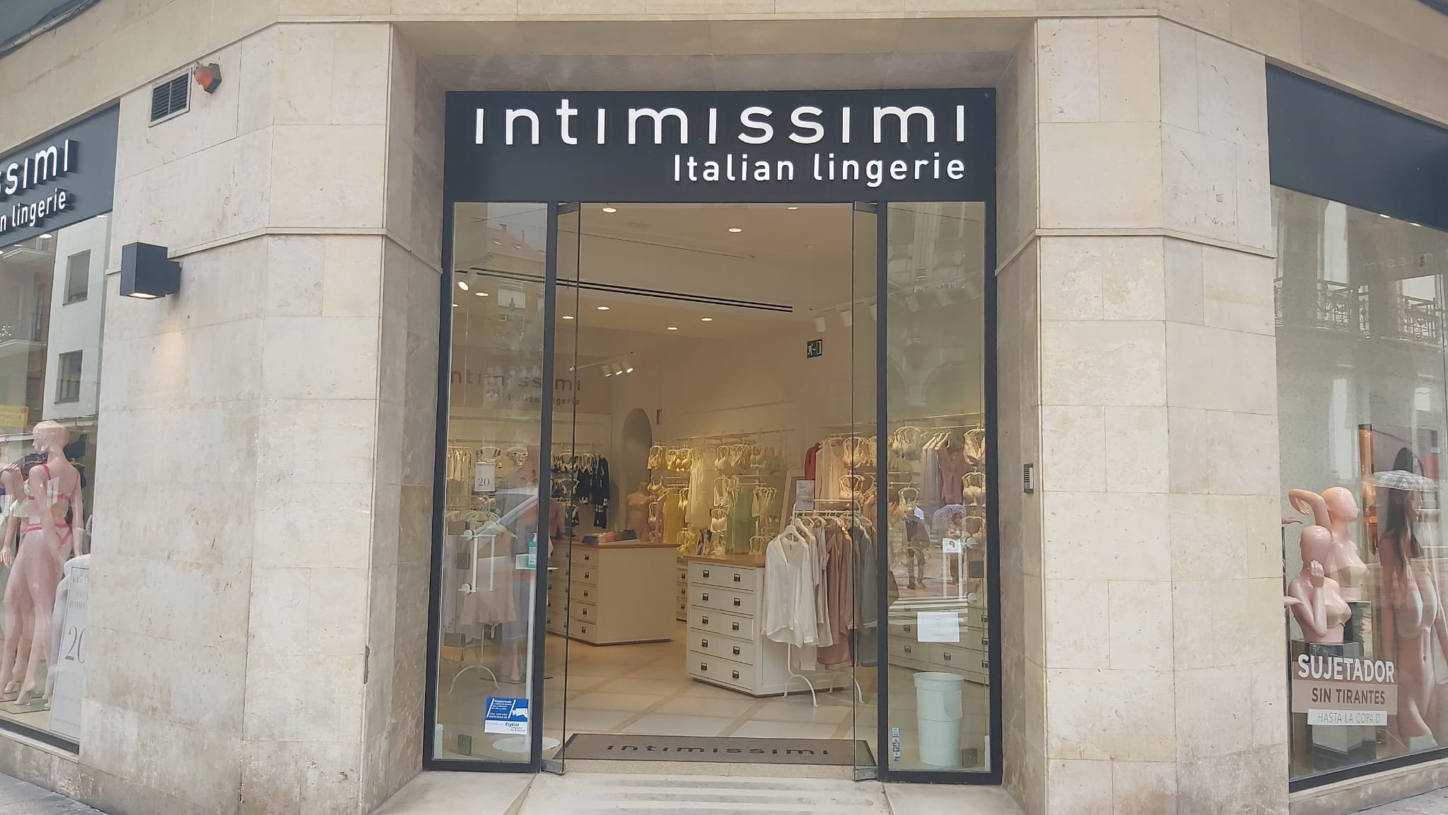 Intimissimi OVIEDO C/DOCTOR CASAL 4