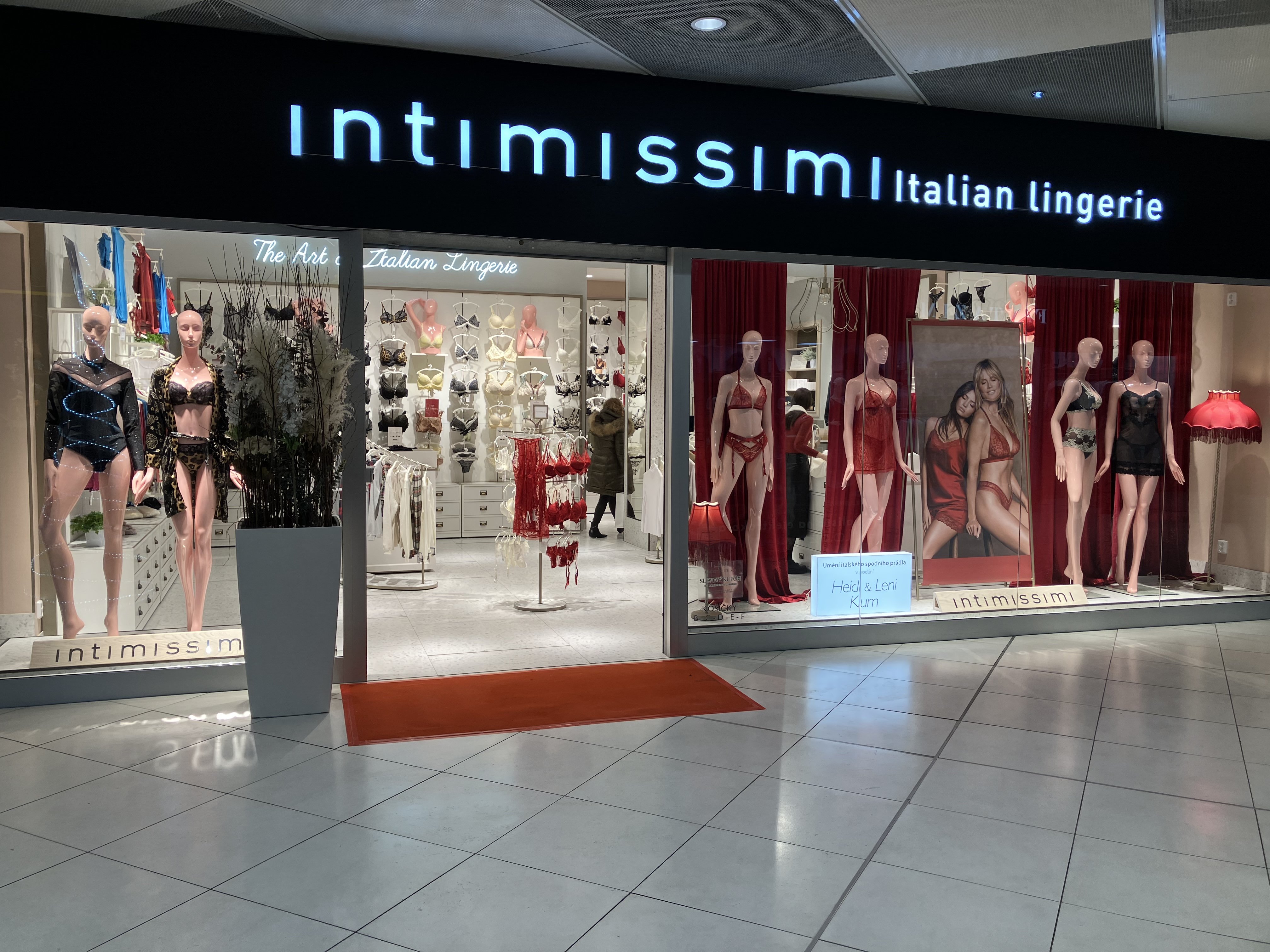 Intimissimi PRAGUE SC SESTKA