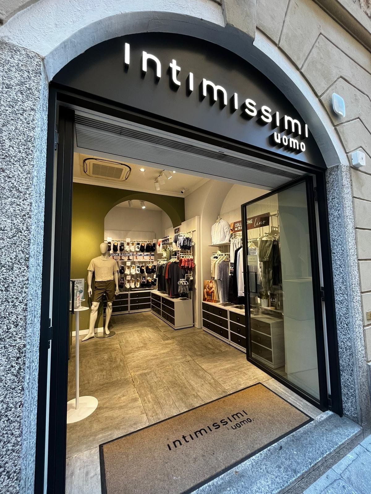 Intimissimi COMO VIA LUINI 45/47